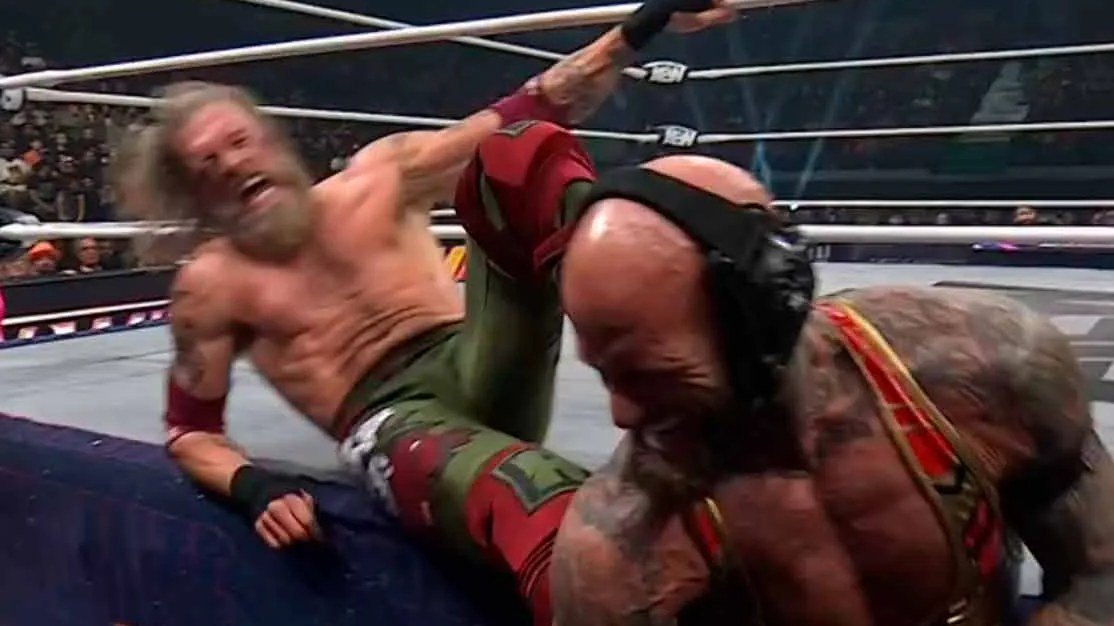 Adam Copeland en AEW Dynamite tras anunciar que 2027 será su último año como luchador